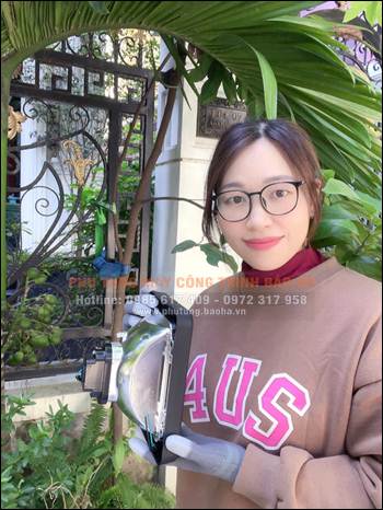 Đèn pha xe lu XCMG XP302 – Chiếu sáng mạnh, bền bỉ theo máy