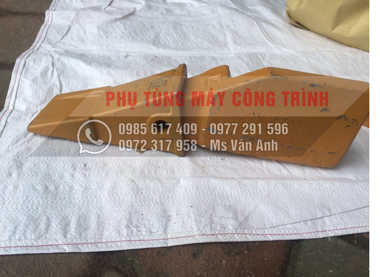 Răng gầu Liugong  hàng chất lượng cao- giá rẻ nhất Vịnh Bắc Bộ