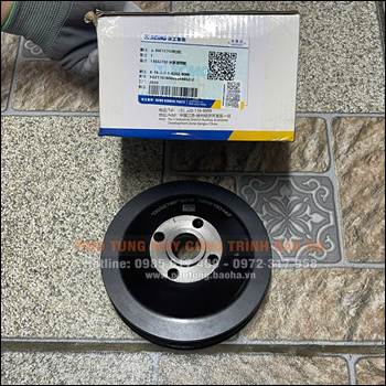 Puly Dẫn Động Bơm Nước XCMG 860157039 Chính Hãng – Hoạt Động Bền Bỉ, Đúng Tiêu Chuẩn Nhà Máy