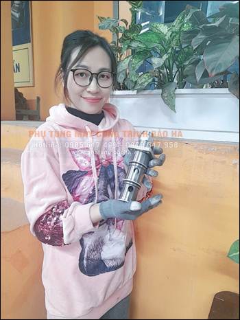 Van chống tụt xi lanh chống chân XCMG QY50B